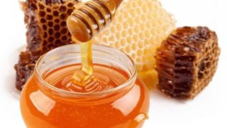 7 tuyệt chiêu giúp bạn kiểm tra mật ong hàng chuẩn